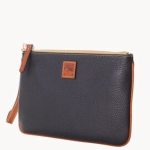Dooney & Bourke Pebble Grain Large Wristlet